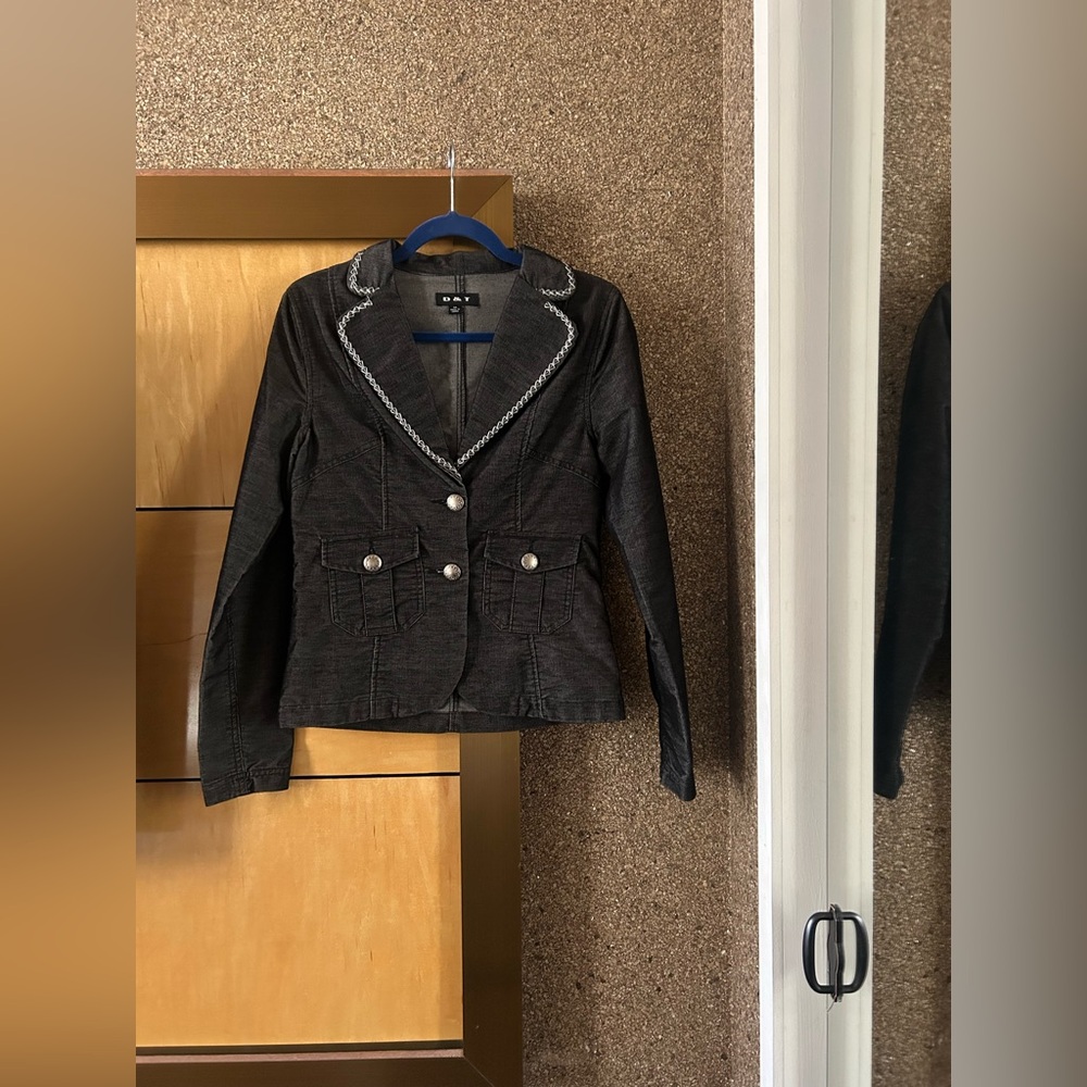 D&T Women’s Black Denim Blazer with White Contrast Stitching, Y2K Vintage